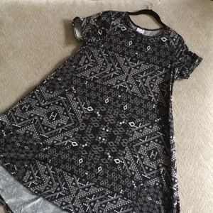 LuLaRoe Medium carly dress